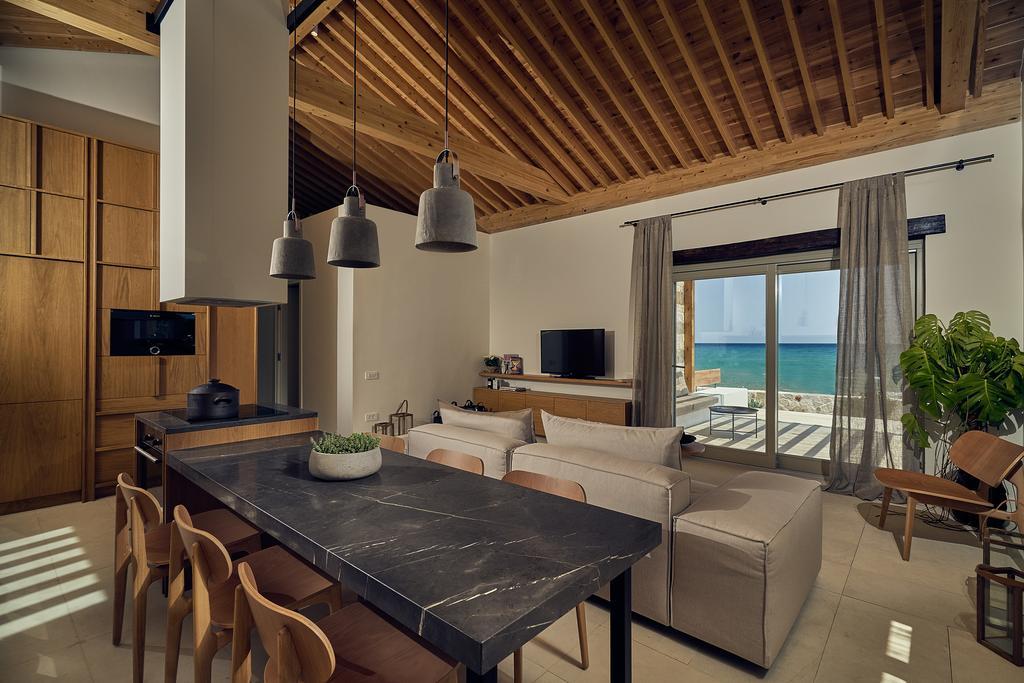 Niova Villa - Seafront, Private Pool And Ionian Sea Views, By Zantewize Аликес Экстерьер фото