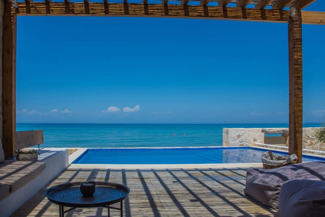 Niova Villa - Seafront, Private Pool And Ionian Sea Views, By Zantewize Аликес Экстерьер фото